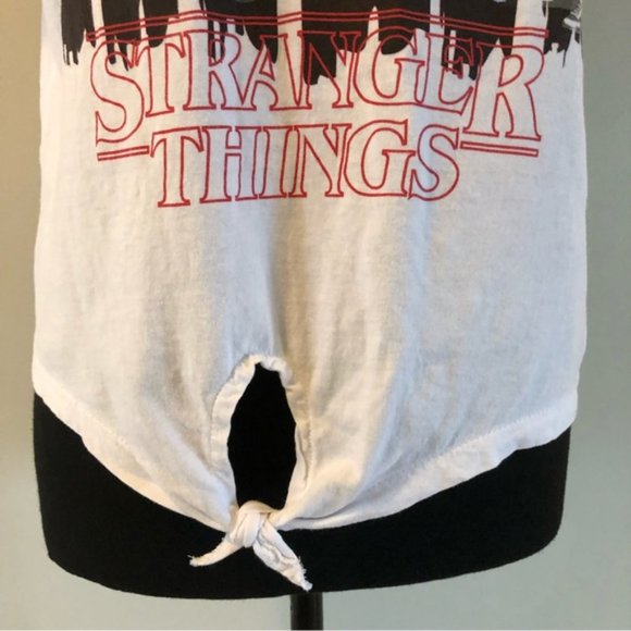 Womens Stranger Things Red White tie front short sleeve t-shirt size S - Picture 3 of 12